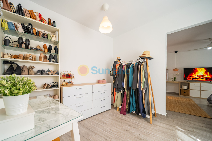 Resale - Villa - Torrevieja - Los Balcones