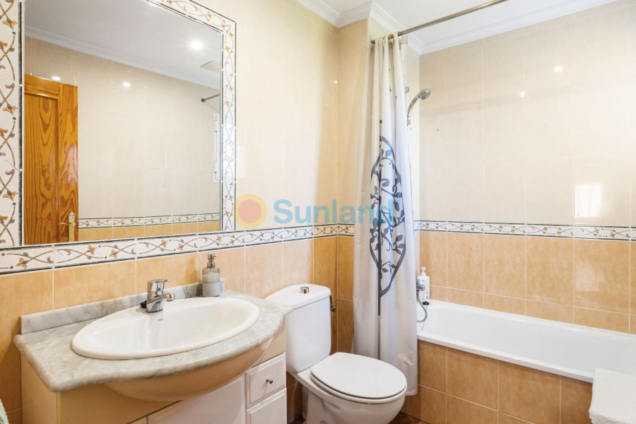 Segunda mano - Apartamento - Orihuela Costa - Altos de Campoamor