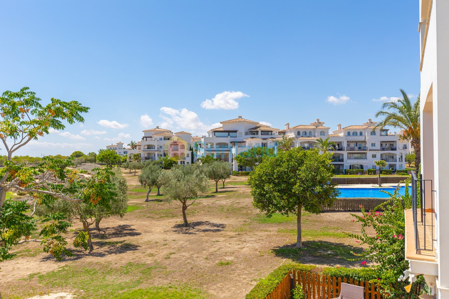 Resale - Apartment - Hacienda Riquelme Golf Resort - Inland