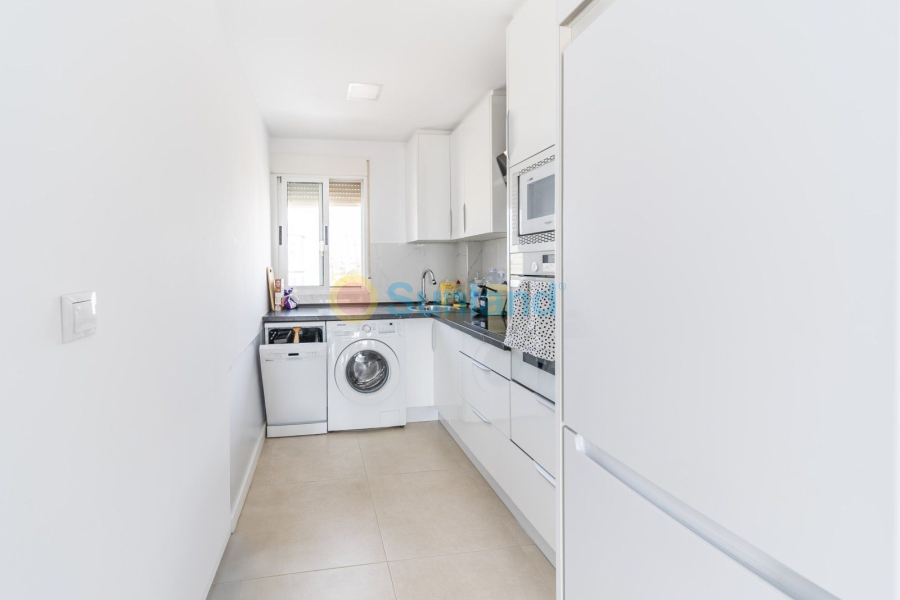 Resale - Apartamento - Torrevieja - Punta Prima