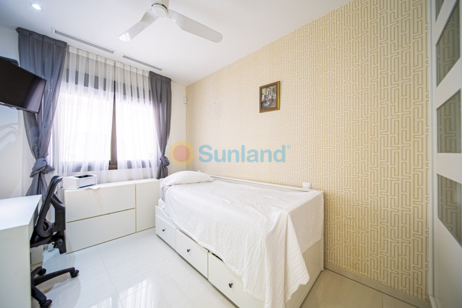 Segunda mano - Apartamento - Guardamar del Segura