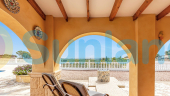 Resale - Villa - Albatera