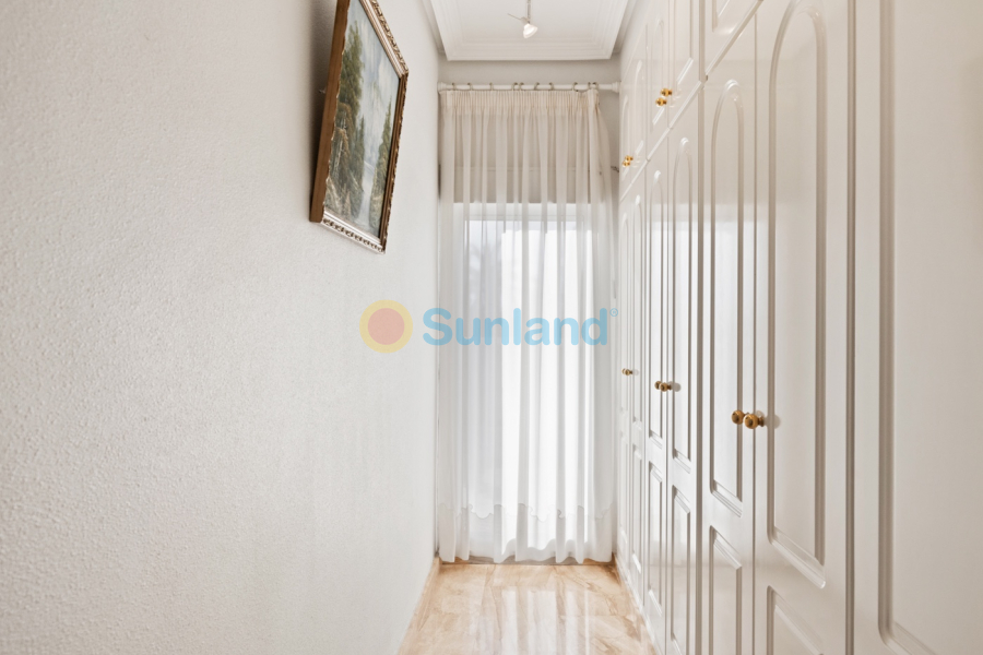 Вторичка - Bилла - Ciudad Quesada - Doña Pepa