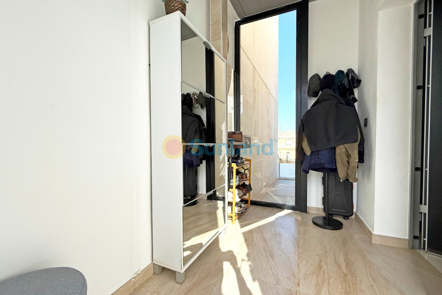 Använda fastigheter - Villa - Orihuela Costa - Villamartin