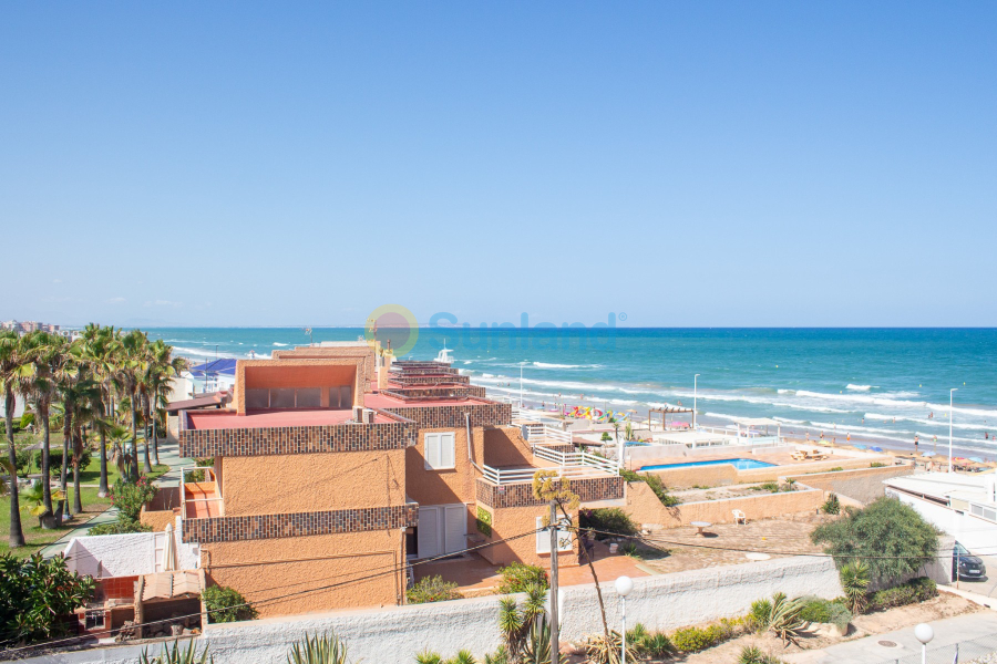Resale - Apartment - Torrevieja - La Mata