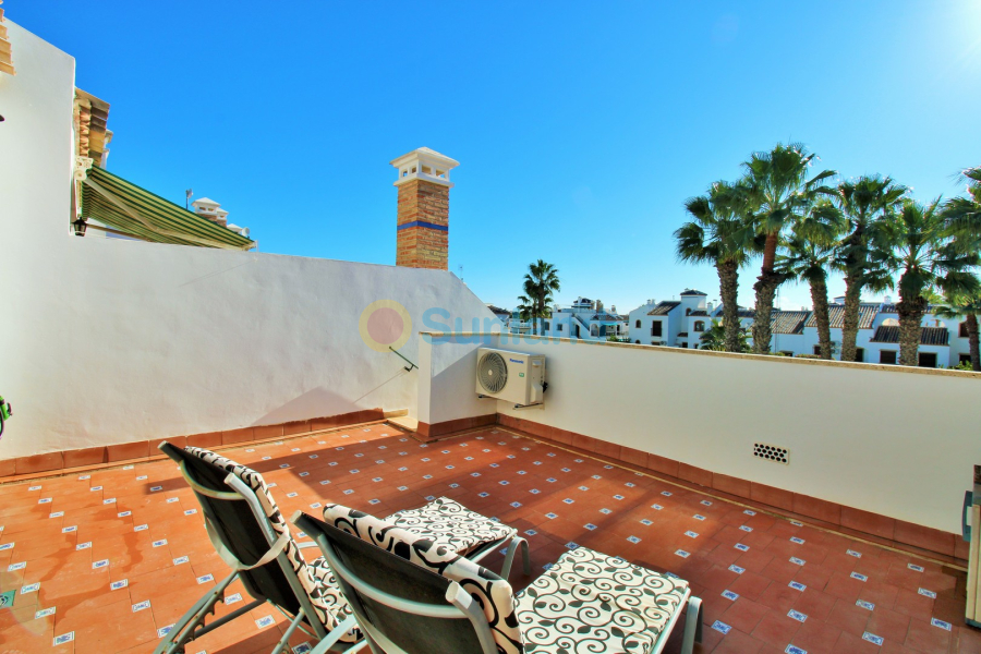 Resale - Townhouse - Villamartin - PAU 8