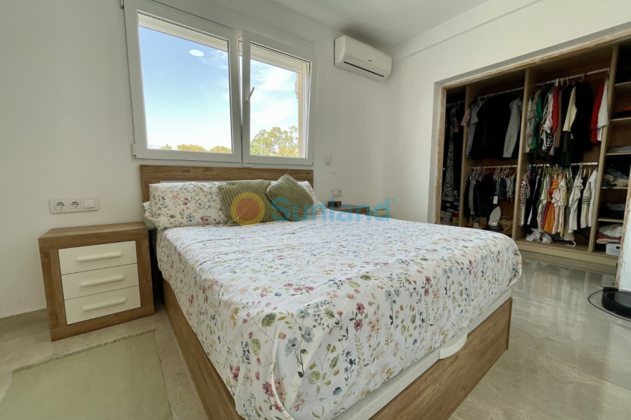 Вторичка - Bилла - Torrevieja - Los Balcones