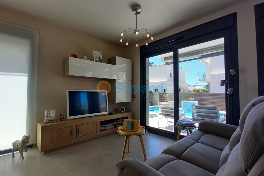 Resale - Semi-detached - Vistabella Golf