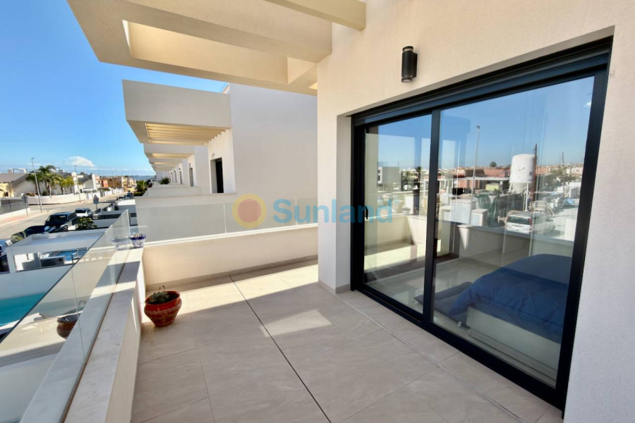 Brukte eiendommer - Villa - Los Montesinos - La Herrada