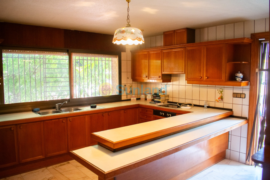 Segunda mano - Chalet - Llano de brujas