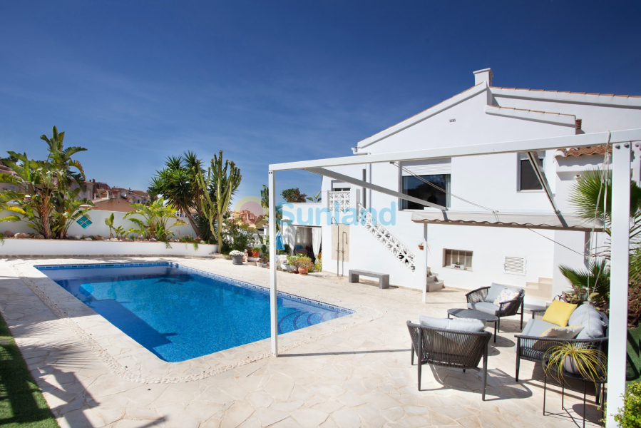 Använda fastigheter - Detached Villa - Ciudad Quesada - Upper Golf