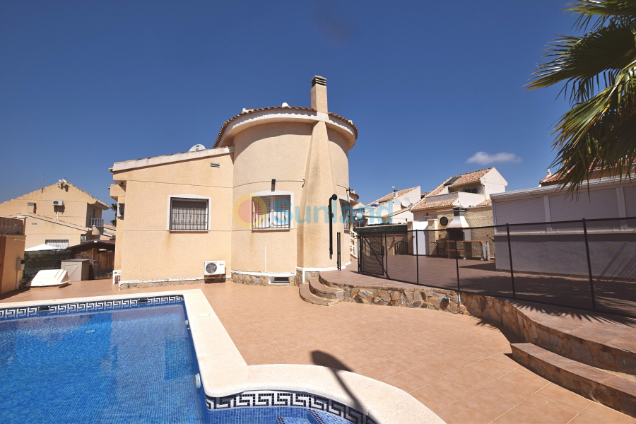 Brukte eiendommer - Detached Villa - Ciudad Quesada - Atalaya (Quesada)