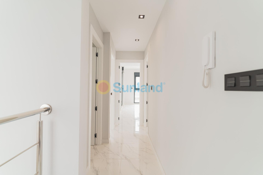 Nueva construcción  - Chalet - Orihuela Costa - Punta Prima
