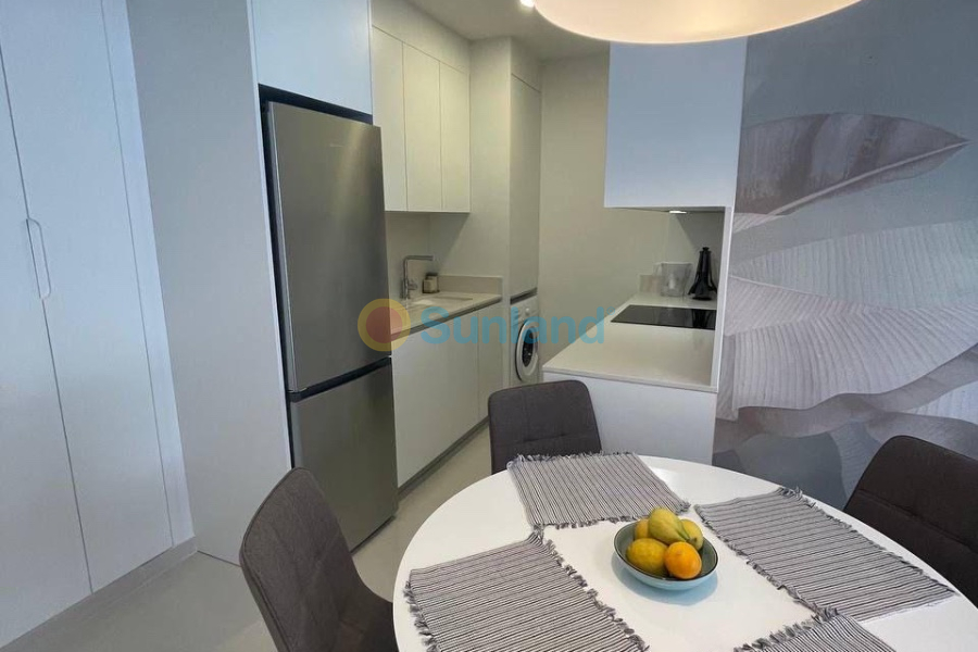 Resale - Apartment - Torrevieja - Centro