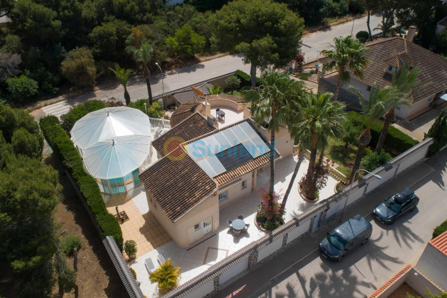 Resale - Villa - Orihuela Costa - Dehesa De Campoamor