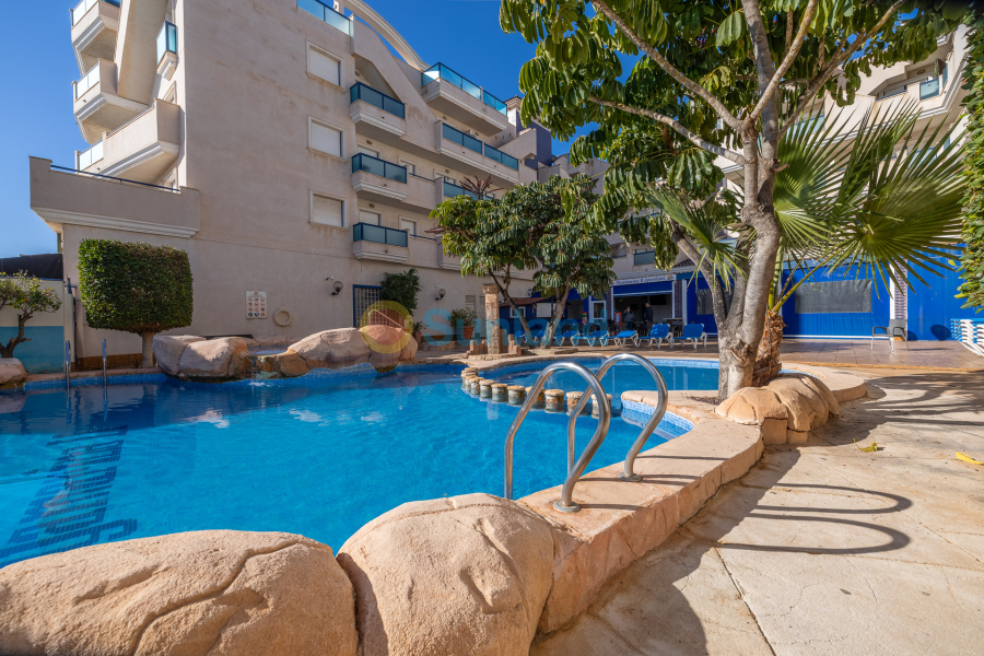 Resale - Apartamento - Orihuela Costa - Agua Marina