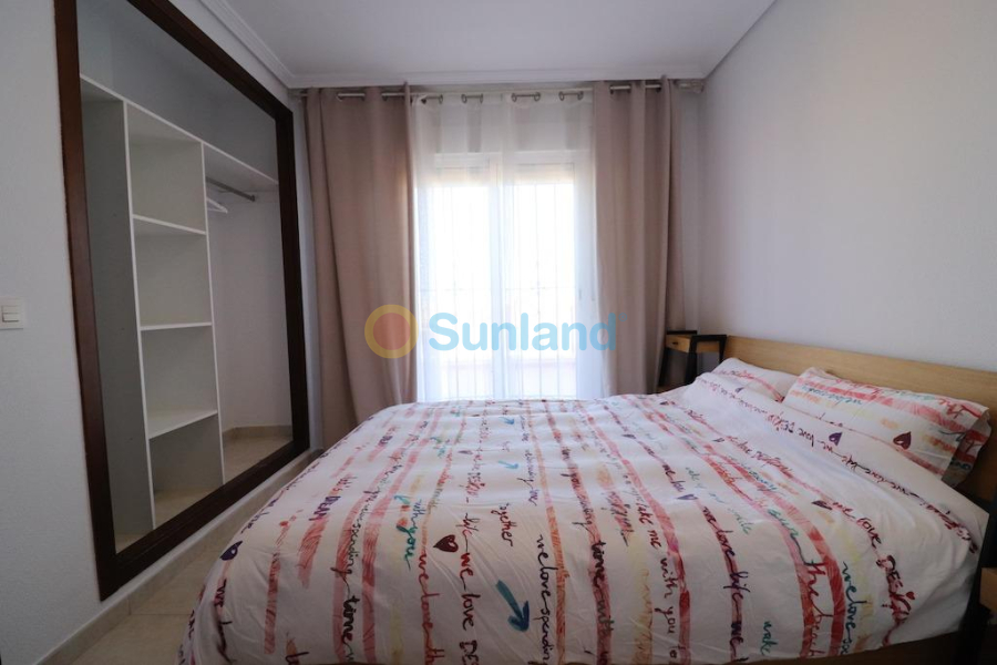 Resale - Terraced house - Torrevieja - Las Calas