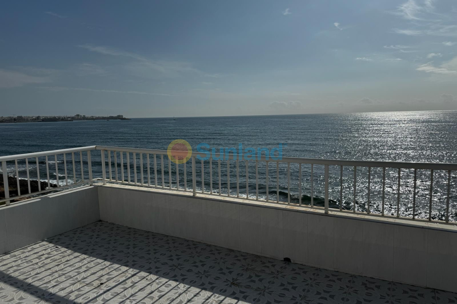 Resale - Apartment - Torrevieja - Punta Prima