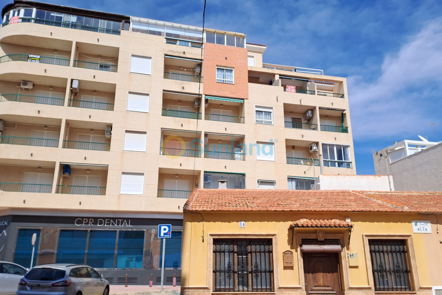 Använda fastigheter - Lägenhet - La Mata