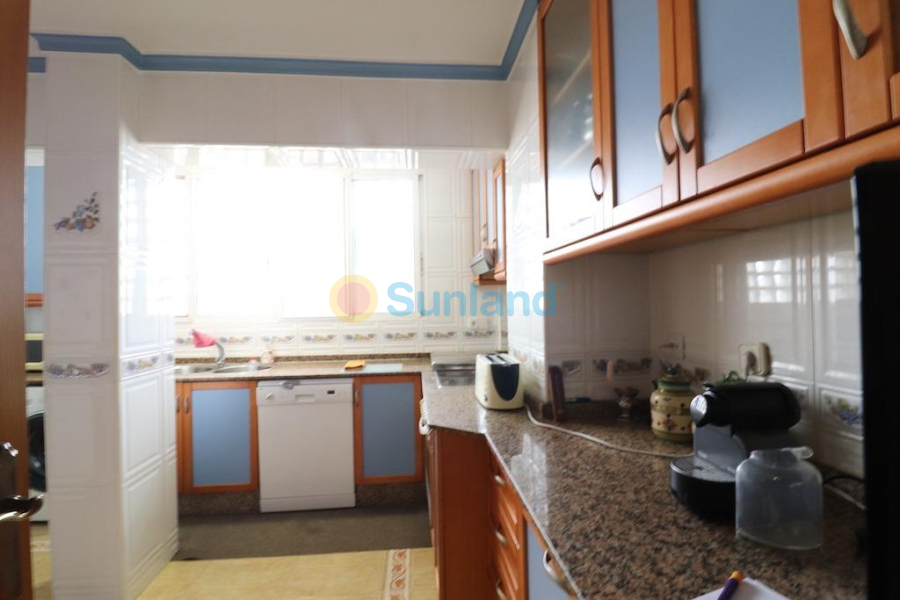 Resale - Apartment - Torrevieja