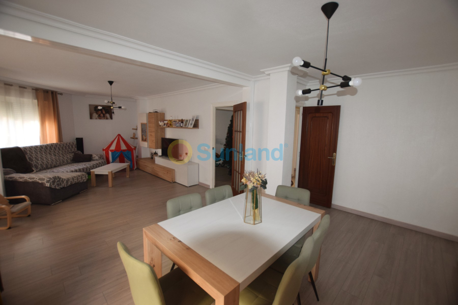 Resale - Apartment - Rojales