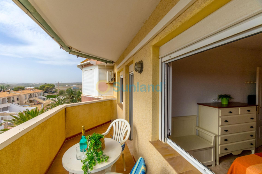 Verkauf - Apartment - Orihuela Costa - Campoamor