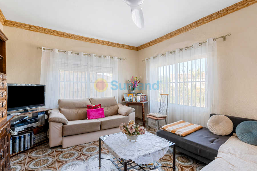 Resale - Villa - Ciudad Quesada - Rojales