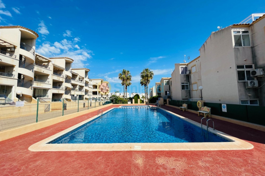 Resale - Apartment - Punta Prima