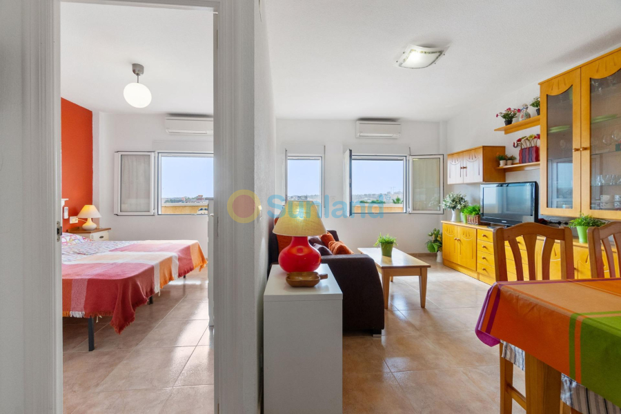 Verkauf - Apartment - Orihuela Costa - Campoamor