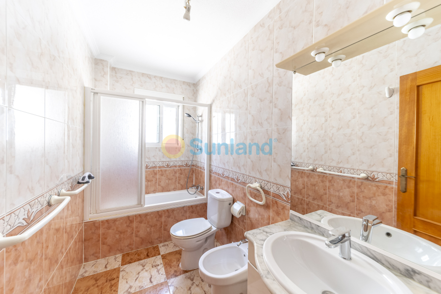 Resale - Casa de Pueblo - Orihuela Costa - La Regia