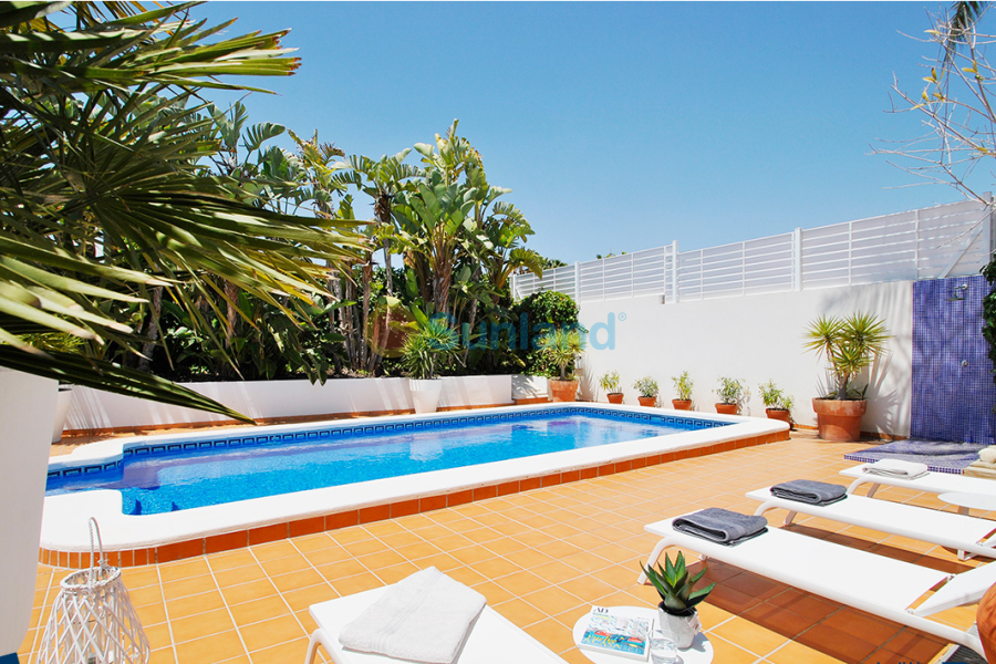 Resale - Villa - Elche - La Marina