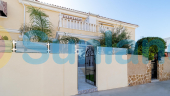 Resale - Townhouse - Torrevieja - Aguas Nuevas