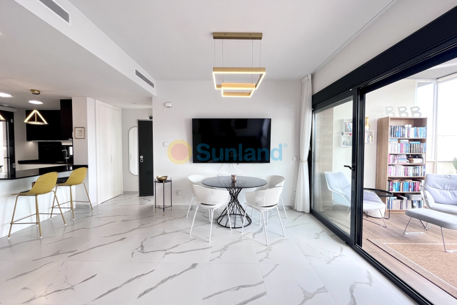 Resale - A - San Miguel De Salinas