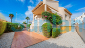 Resale - Villa - Orihuela Costa - Los Dolses