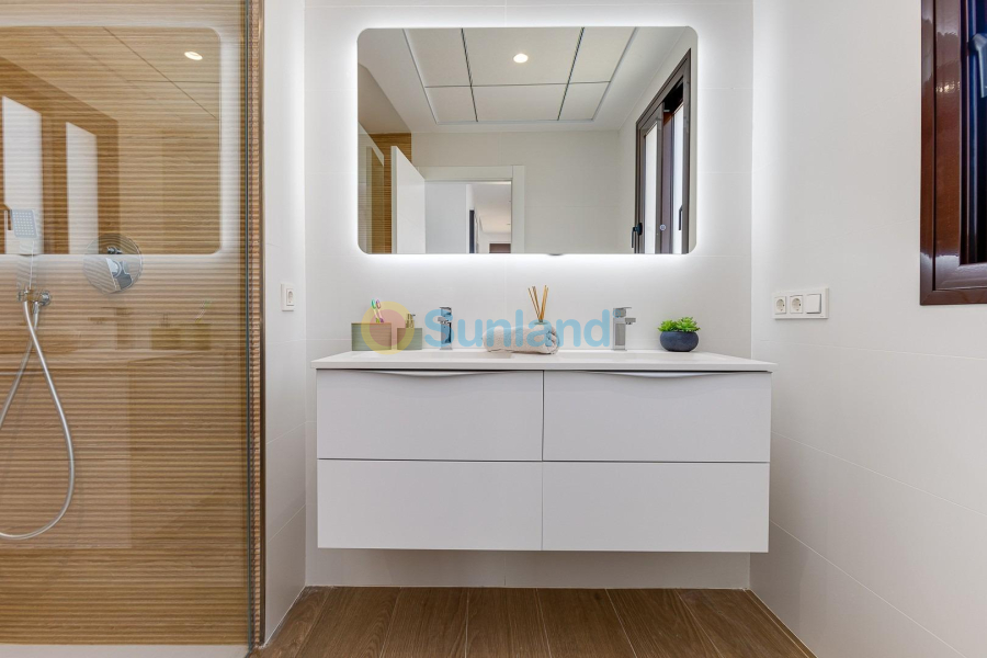 Ny bygg - Villa - Finestrat - Balcón de finestrat