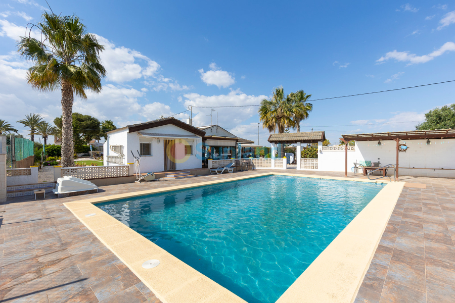 Resale - Villa - San Javier - 
