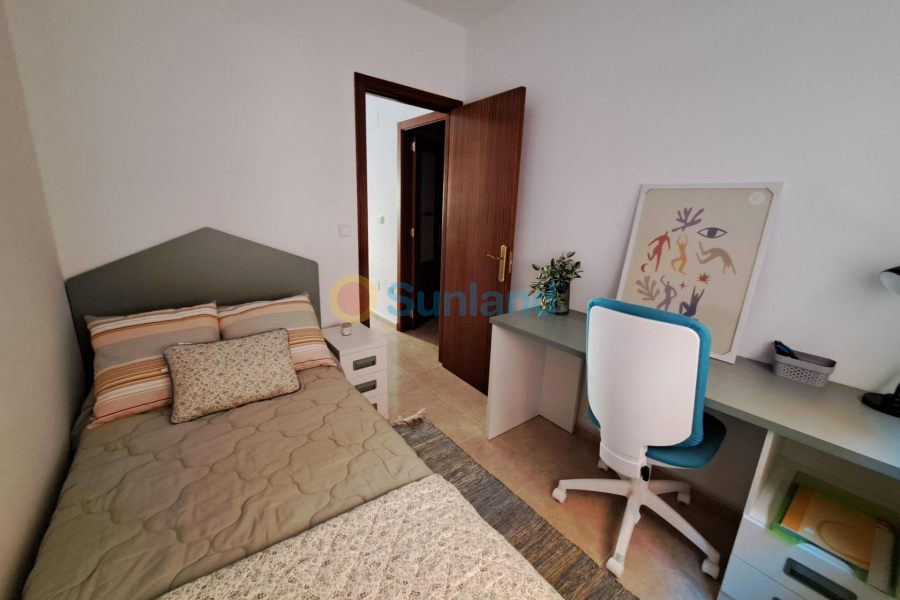 Resale - Terraced house - Bigastro