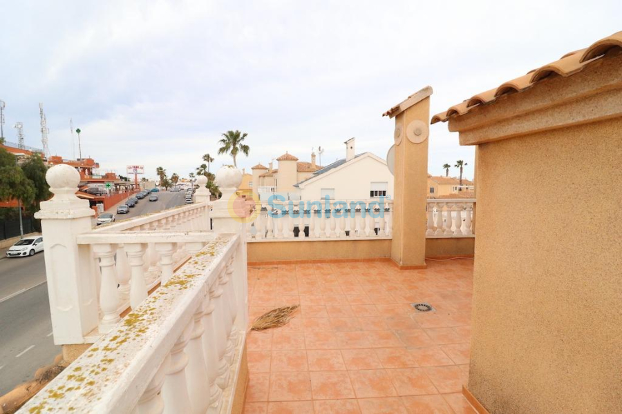 Resale - Villa - Orihuela Costa - Los Altos