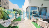 Använda fastigheter - Villa - Orihuela Costa - Villamartin