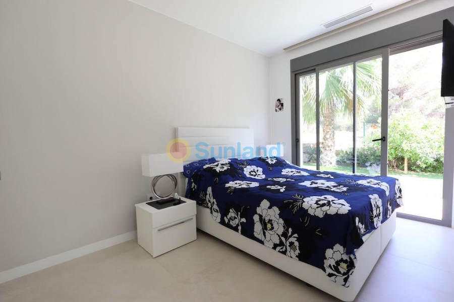 Resale - Villa - San Miguel De Salinas - Las Colinas golf and beach resort