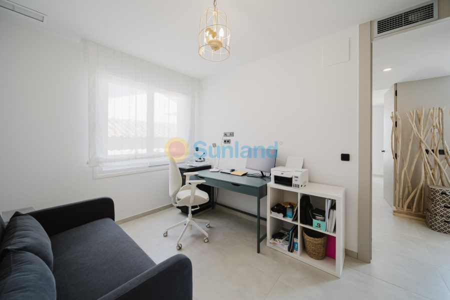 Brukte eiendommer - Villa - Algorfa - La finca golf