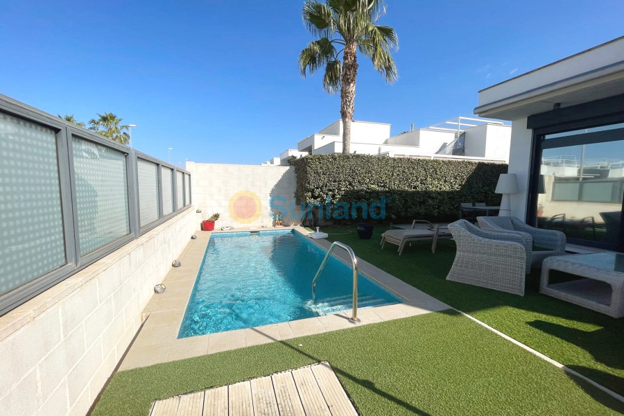 Segunda mano - Detached Villa - Ciudad Quesada - Pueblo Bravo