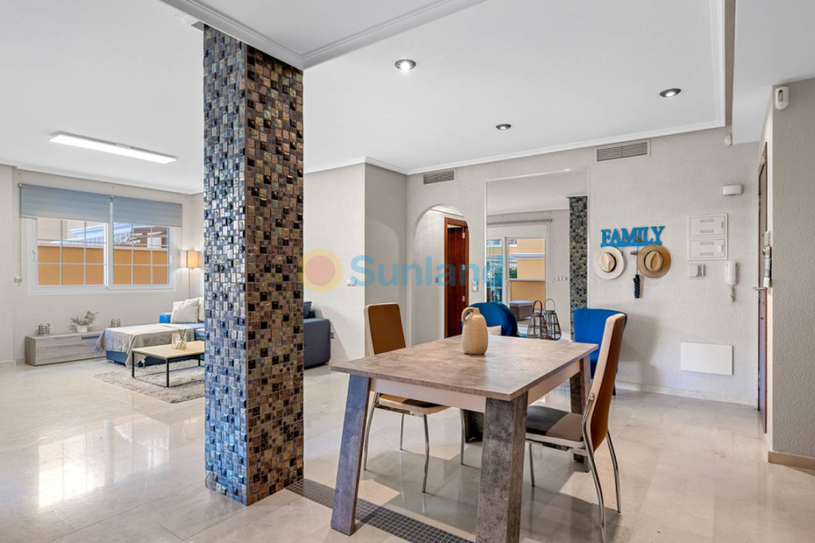 Använda fastigheter - Lägenhet - Cabo Roig