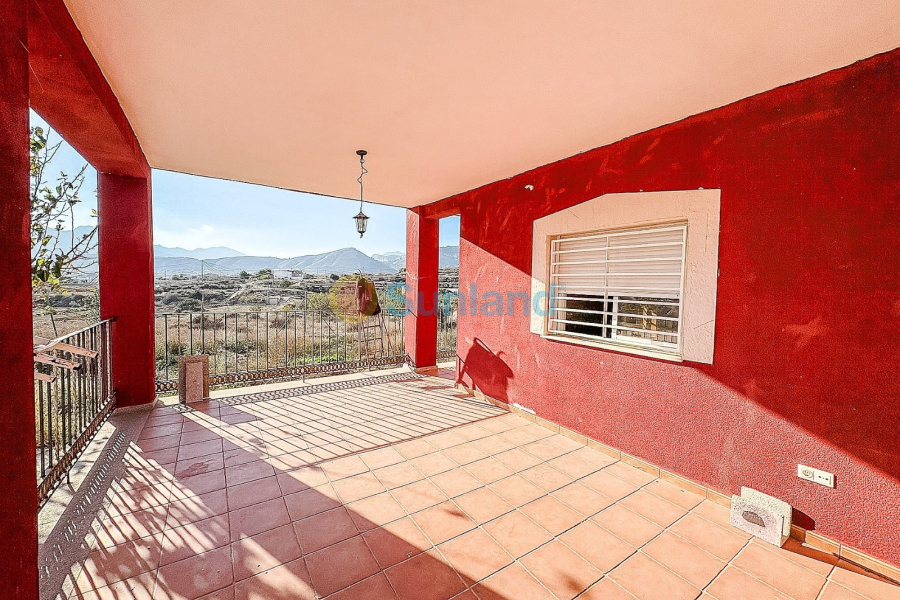 Resale - Villa - La Romana - 