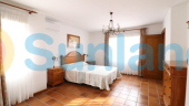 Resale - Villa - Orihuela costa - RioMar