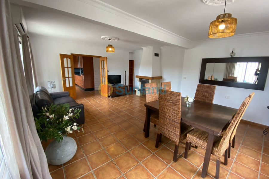 Verkauf - Country house - Millena