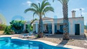 Resale - Villa - Guardamar del Segura - El Raso