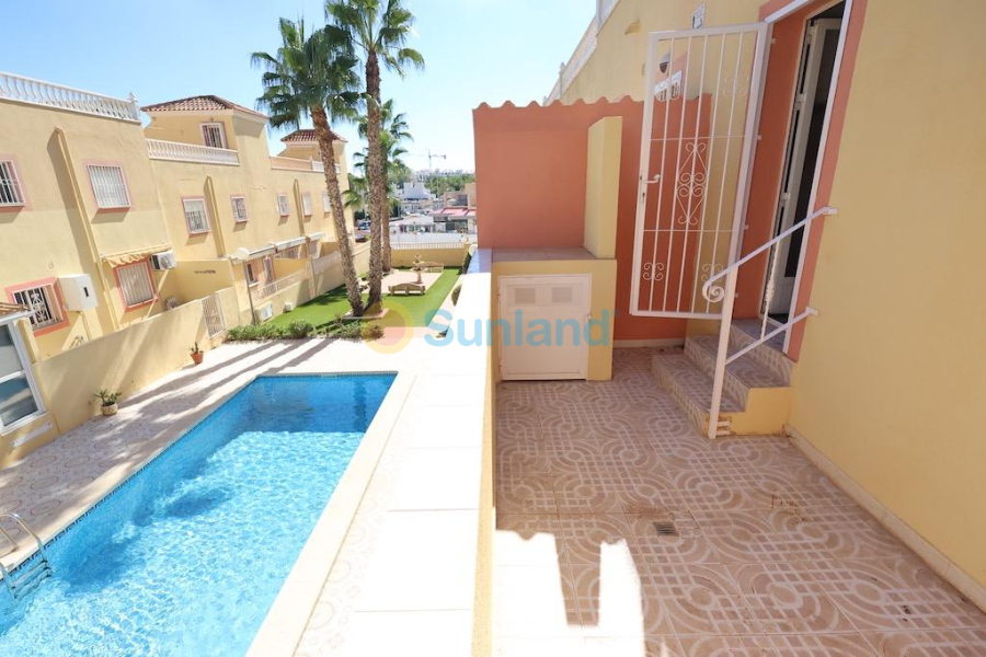 Brukte eiendommer - Terraced house - Orihuela Costa - Las Filipinas