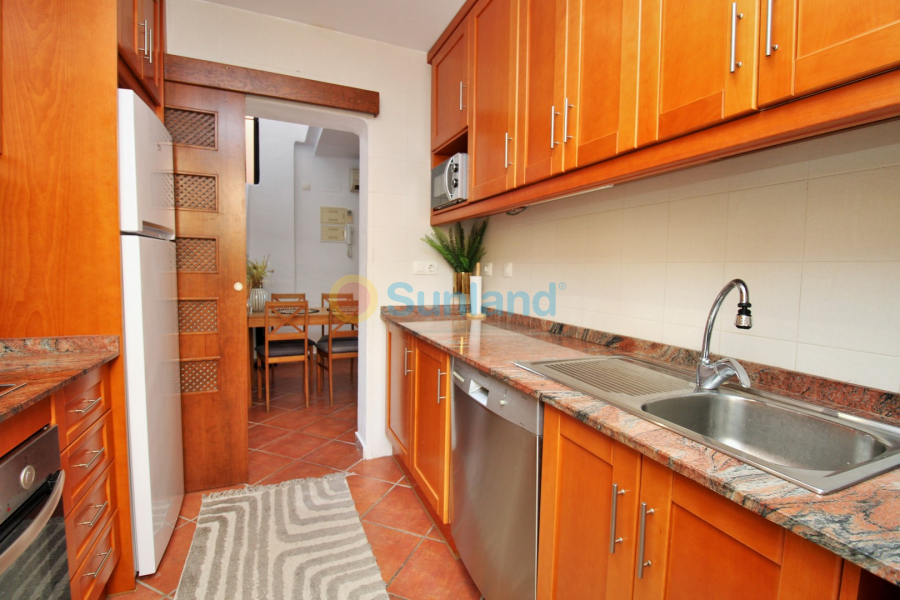 Resale - Apartment - Punta Prima - 