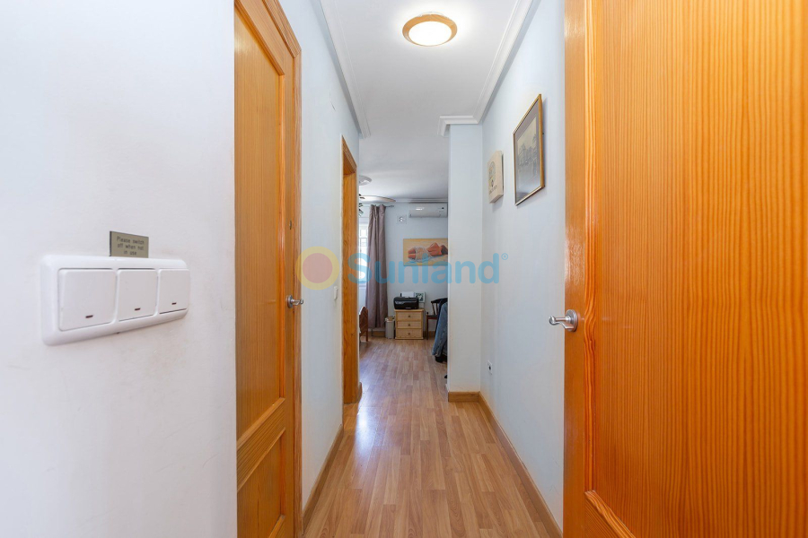 Resale - Villa - Torrevieja - Los Balcones